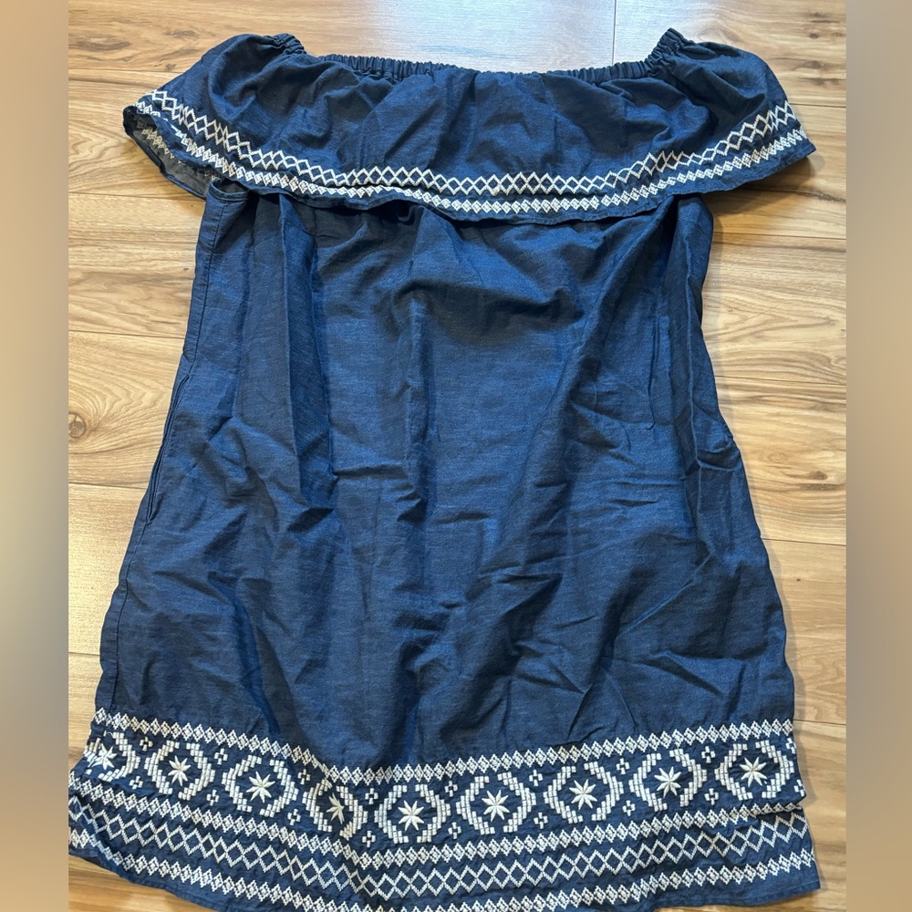 Westport Navy Dress with White Snowflake Design